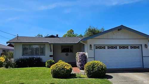 3579 Beckworth Dr, Napa, CA, 94558-2845 | Card Image