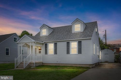 6818 Bessemer Ave, BALTIMORE, MD, 21222-1114 | Card Image