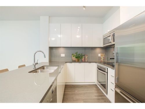 123-2665 Mountain Highway, North Vancouver, BC, V7J0A8 | Card Image