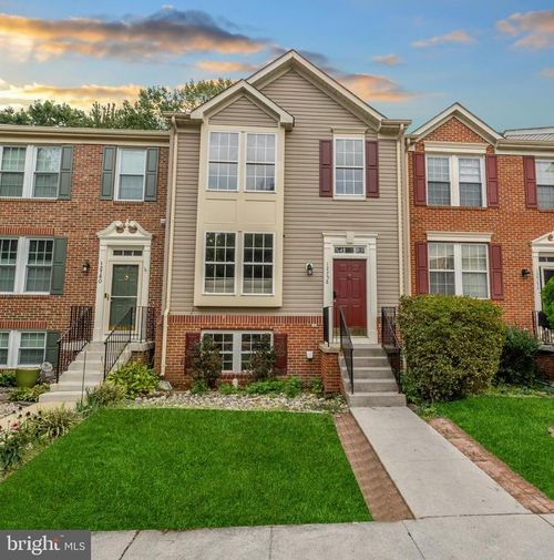 12758 Silvia Loop, WOODBRIDGE, VA, 22192-7601 | Card Image