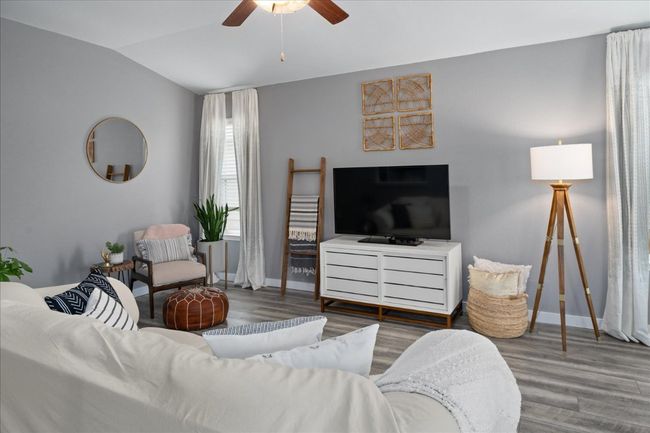 1604 Ascot St, House other with 3 bedrooms, 2 bathrooms and 2 parking in Georgetown TX | Image 5