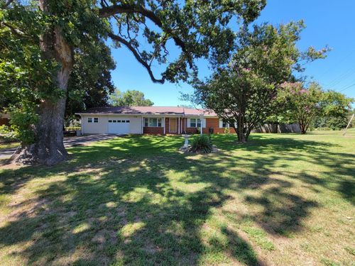 109 E Pine, Lockesburg, AR, 71846-9637 | Card Image