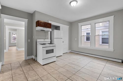 2nd-flr-260 Orchard St, New Haven, CT, 06511-5332 | Card Image