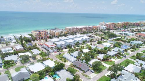 104 163rd Ave, REDINGTON BEACH, FL, 33708-1514 | Card Image