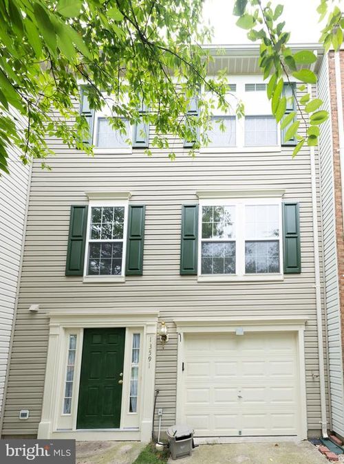 13591 Beckingham Dr, HERNDON, VA, 20171-4720 | Card Image