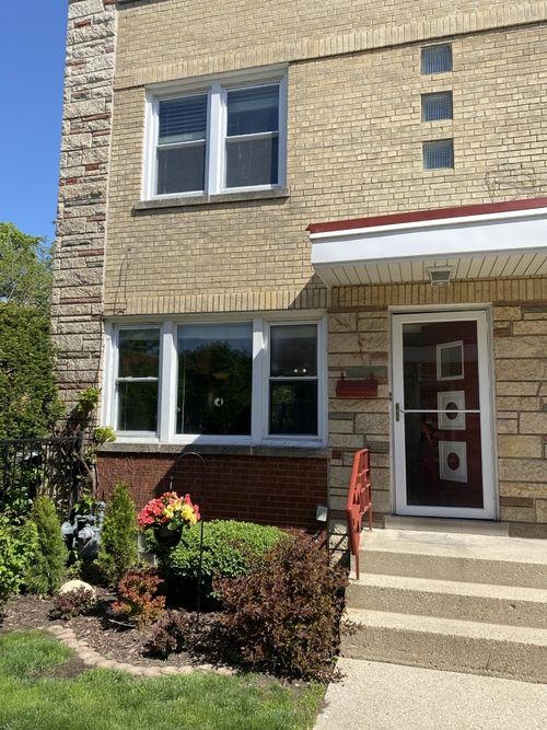unit-a-226 S Maple Ave, Oak Park, IL, 60302-3067 | Card Image