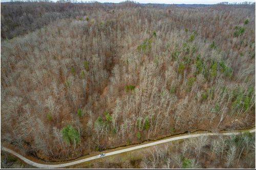 9999 Stable Br, Salyersville, KY, 41465 | Card Image