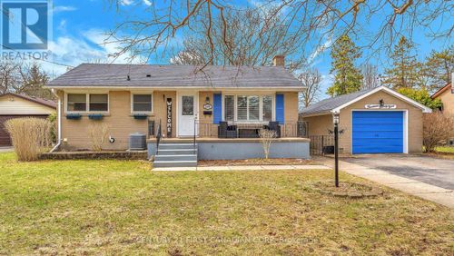 1499 N Vernon Ave, London, ON, N5X1N7 | Card Image