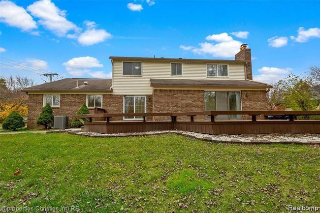 1710 Strickland Dr, House other with 4 bedrooms, 3 bathrooms and null parking in Bloomfield Hills MI | Image 5