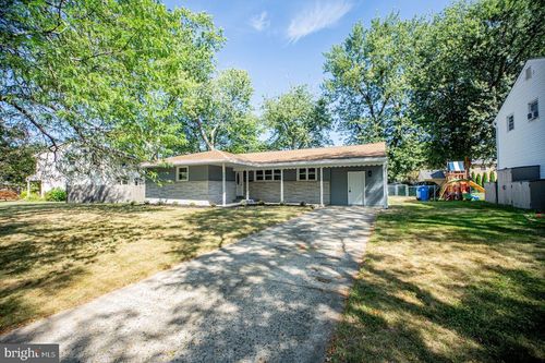 301 Juniper Dr, Cherry Hill, NJ, 08003-3125 | Card Image