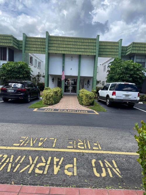 206-2271 Nw 48th Ter, Lauderhill, FL, 33313-3469 | Card Image