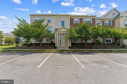 101-1129 Huntmaster Ter Ne, LEESBURG, VA, 20176-4579 | Card Image