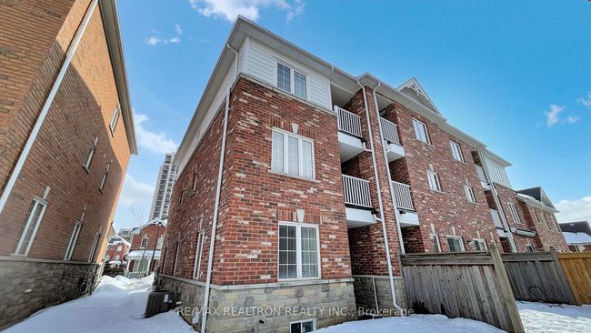 16 Eastern Skies Way, House attached with 3 bedrooms, 4 bathrooms and 1 parking in Markham ON | Image 50