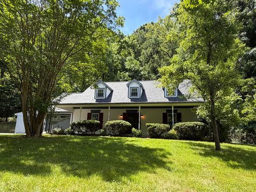 3510 Penn Forest Blvd, Roanoke, VA, 24018-4316 | Card Image