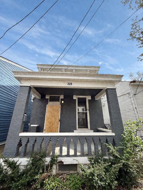 329 E 16th St, Covington, KY, 41014-1303 | Card Image