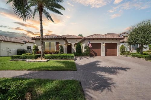 3292 Nw 82nd Way, Pembroke Pines, FL, 33024-3258 | Card Image
