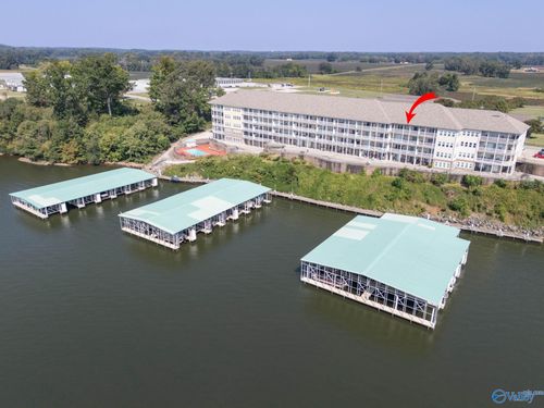 apt-303-5590 Bay Village Dr, Athens, AL, 35611-3714 | Card Image