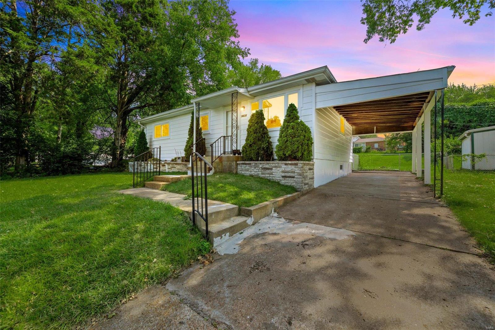 Tiber Dr, Saint Louis, MO 63123