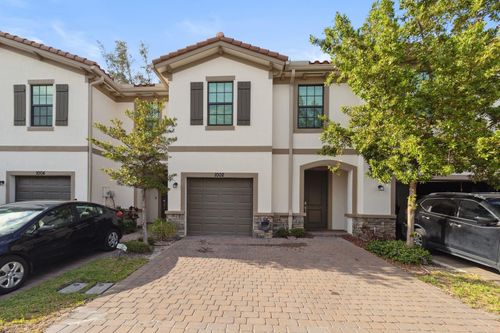 1002 Sweet Briar Ln, RIVIERA BEACH, FL, 33410-1909 | Card Image