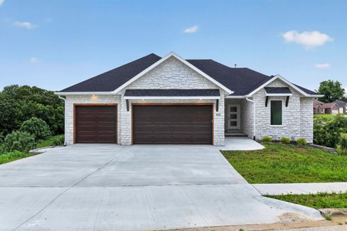 845 S Black Sands, Nixa, MO, 65714-7670 | Card Image
