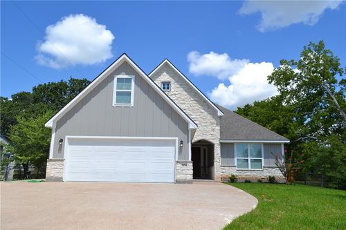 304 Foch St, Bryan, TX, 77801-3955 | Card Image