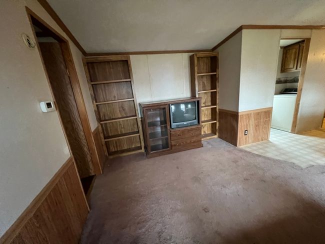 7168 Mapleview Cir W, House other with 3 bedrooms, 2 bathrooms and null parking in Brown City MI | Image 6