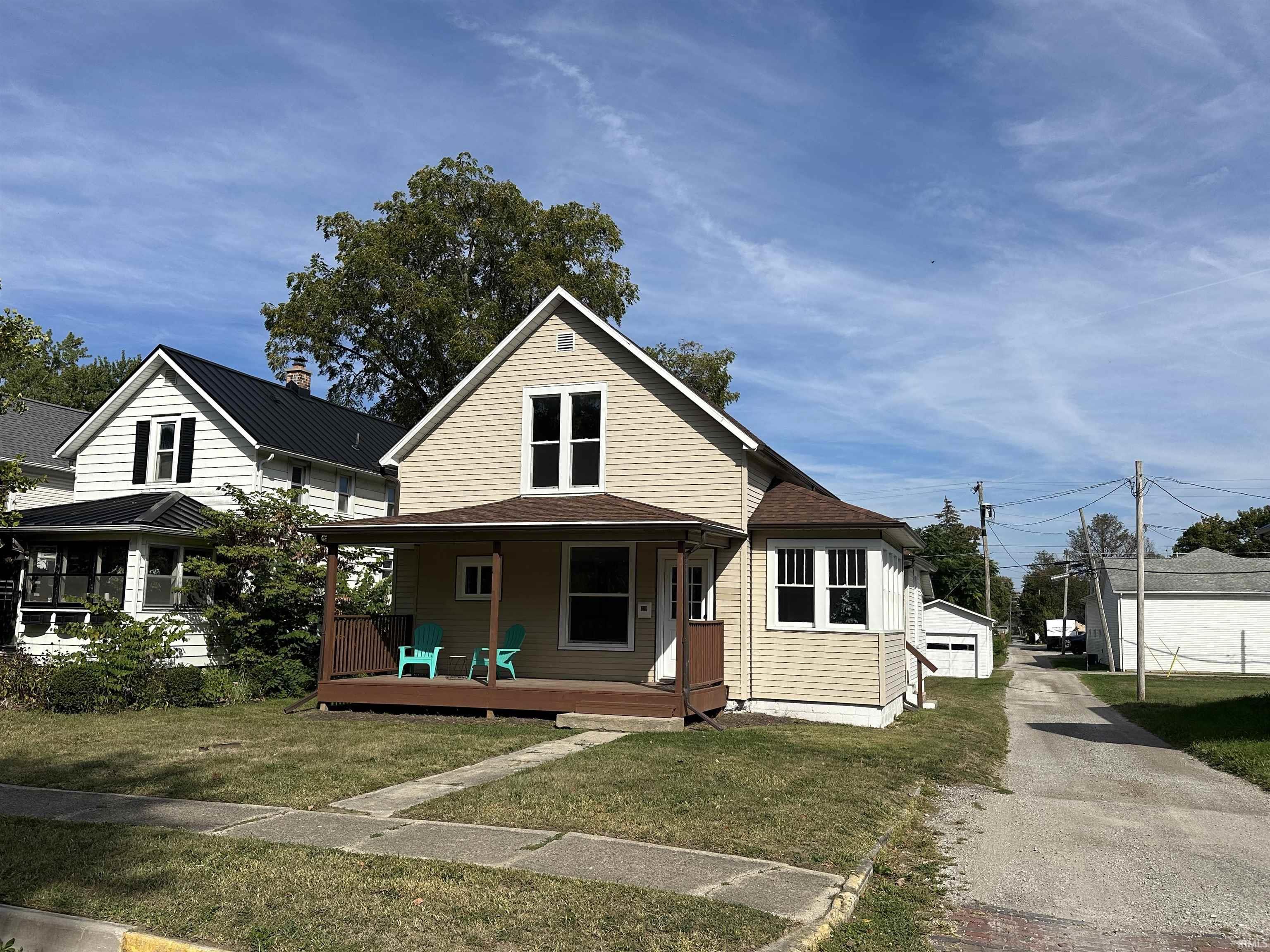 Residential in Columbia City 3