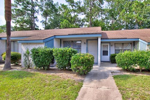 apt-111-910 #111 Brett Dr, Hinesville, GA, 31313-4241 | Card Image