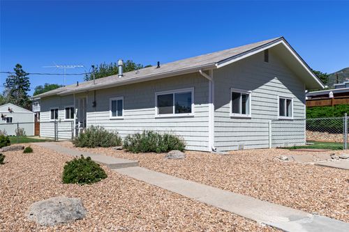 2251 37th St, Los Alamos, NM, 87544-2020 | Card Image