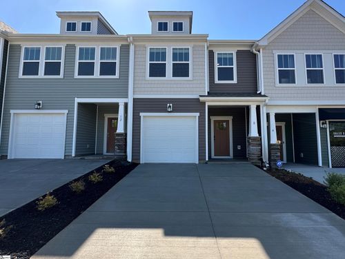 8 Shoemaker Road, Greenville, SC, 29617 | Card Image