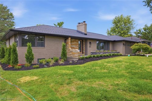 12758 Abbey Rd, North Royalton, OH, 44133-2621 | Card Image