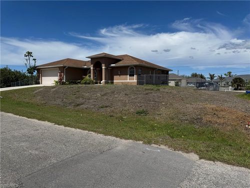 3800 20th St W, Lehigh Acres, FL, 33971-5610 | Card Image