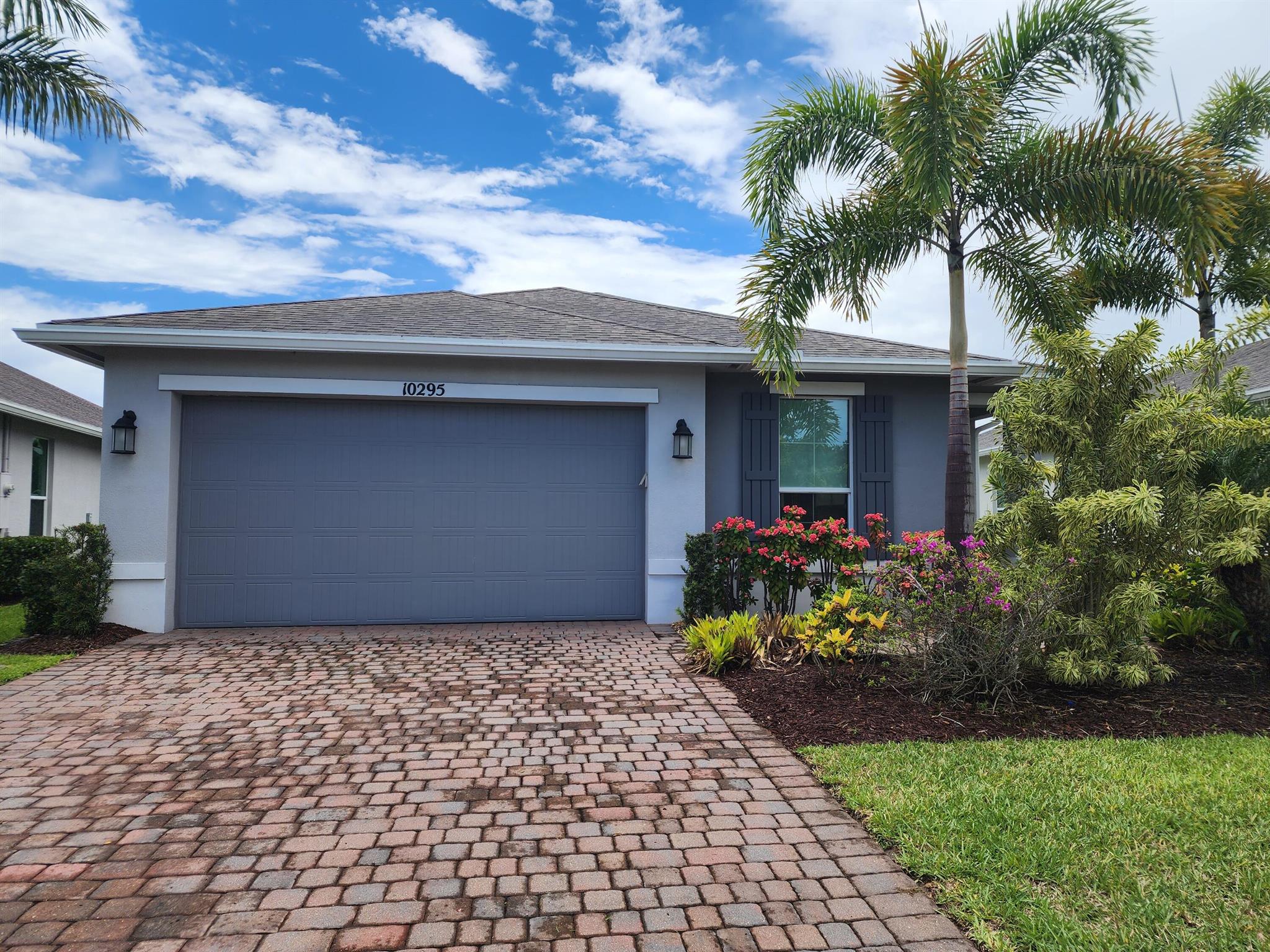 Indian Lilac Trl, Port Saint Lucie, FL 34987