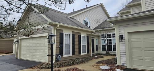 17720 W Running Creek Ct, Gurnee, IL, 60031-4513 | Card Image