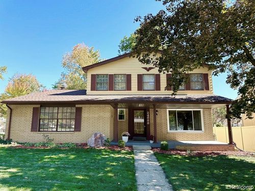 24888 Apple Crest Dr, Novi, MI, 48375-2602 | Card Image