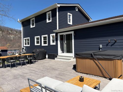 29 Lexington, Woodbury, NY, 10930 | Card Image