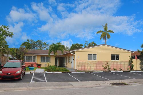 apt-2-5881 Ne 18th Ave, Fort Lauderdale, FL, 33334-6055 | Card Image