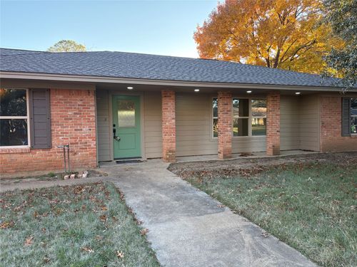 2303 Royal Acres Dr, Denton, TX, 76209-8639 | Card Image