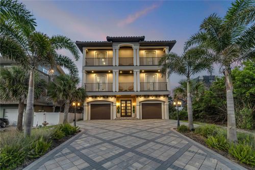 6771 Turtlemound Rd, New Smyrna Beach, FL, 32169-4914 | Card Image