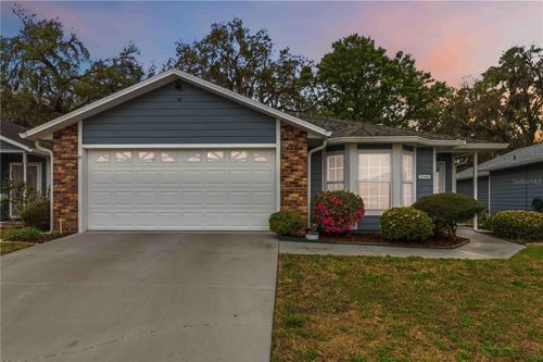 37400 Derbyshire Dr, ZEPHYRHILLS, FL, 33542-7937 | Card Image