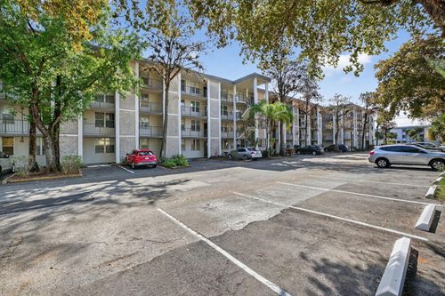 315-4898 Nw 29th Ct, Lauderdale Lakes, FL, 33313-1645 | Card Image