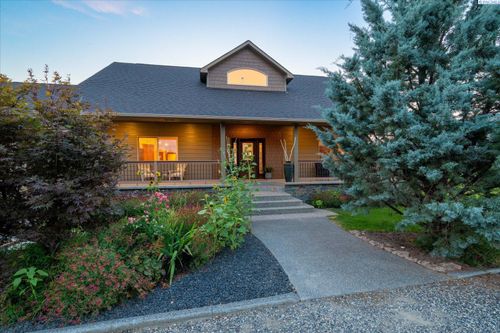 9334 N Canyon View Pr Ne, Benton City, WA, 99320-6705 | Card Image