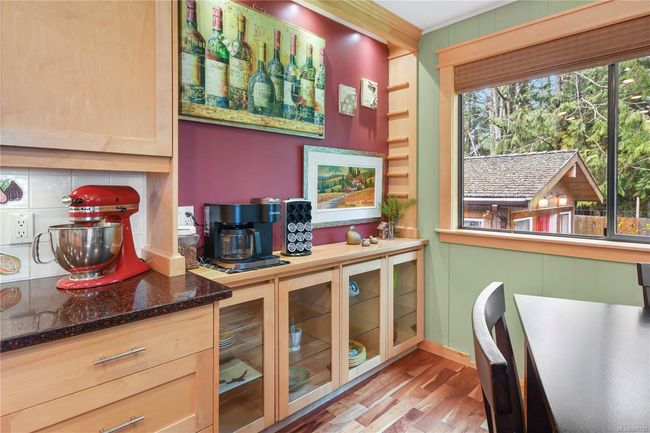 1625 Queequeg Trnabt, House other with 3 bedrooms, 3 bathrooms and 4 parking in Gabriola Island BC | Image 10