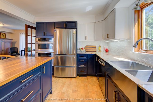 9 Grays Lane, House other with 5 bedrooms, 2 bathrooms and 2 parking in Gananoque ON | Image 26
