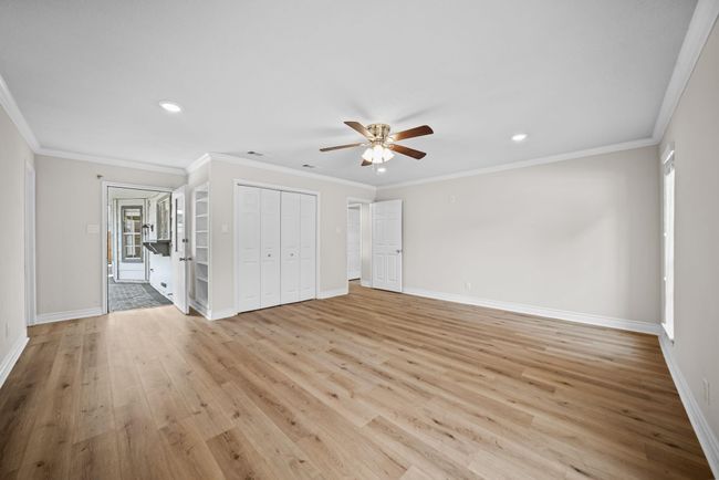 Downstairs game with access to the back yard | Image 15