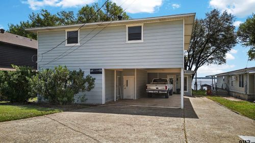 21308 Southwind Dr, Chandler, TX, 75758-8043 | Card Image