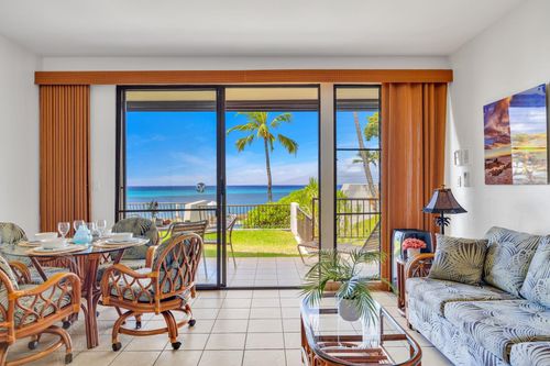 b39-5295 Lower Honoapiilani Rd, Lahaina, HI, 96761-9158 | Card Image