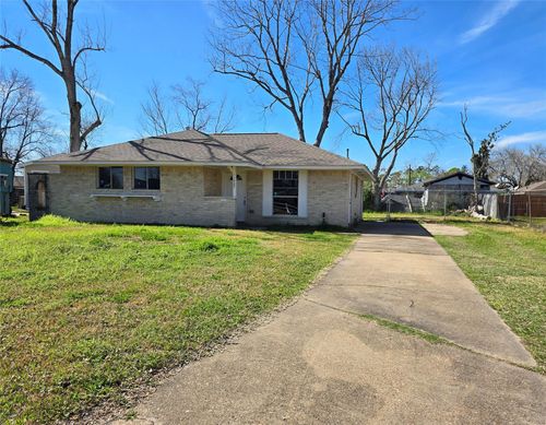 11007 Tamworth Dr, Houston, TX, 77016-2239 | Card Image