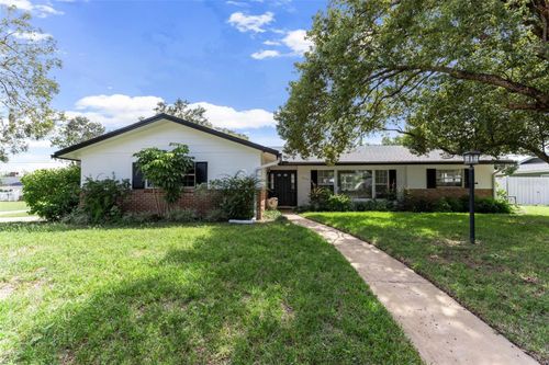 2632 Derbyshire Rd, MAITLAND, FL, 32751-3619 | Card Image