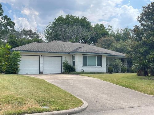 3010 Castlewood St, Houston, TX, 77025-3216 | Card Image